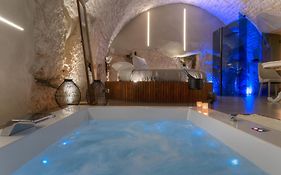 Malolu Luxurysuite